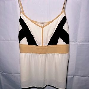 Cute and flattering size 8 Loft tank top. Like new!